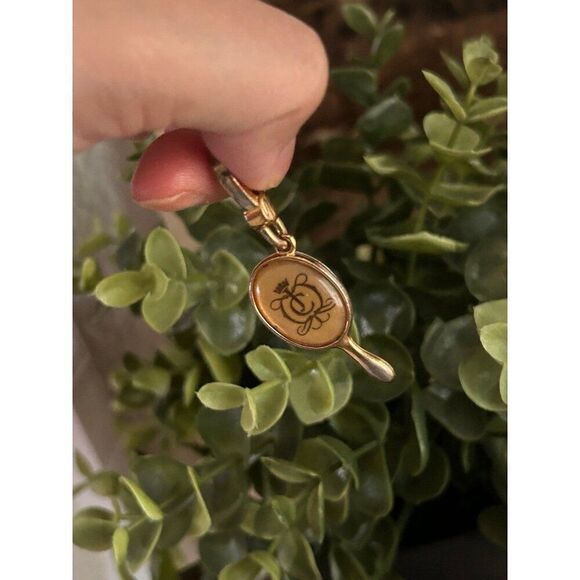 Juicy Couture Mirror Charm - Picture 5 of 5